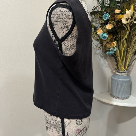 Christopher & Banks Black Sleeveless waist Legnth Tank Top size Medium - Picture 5 of 9